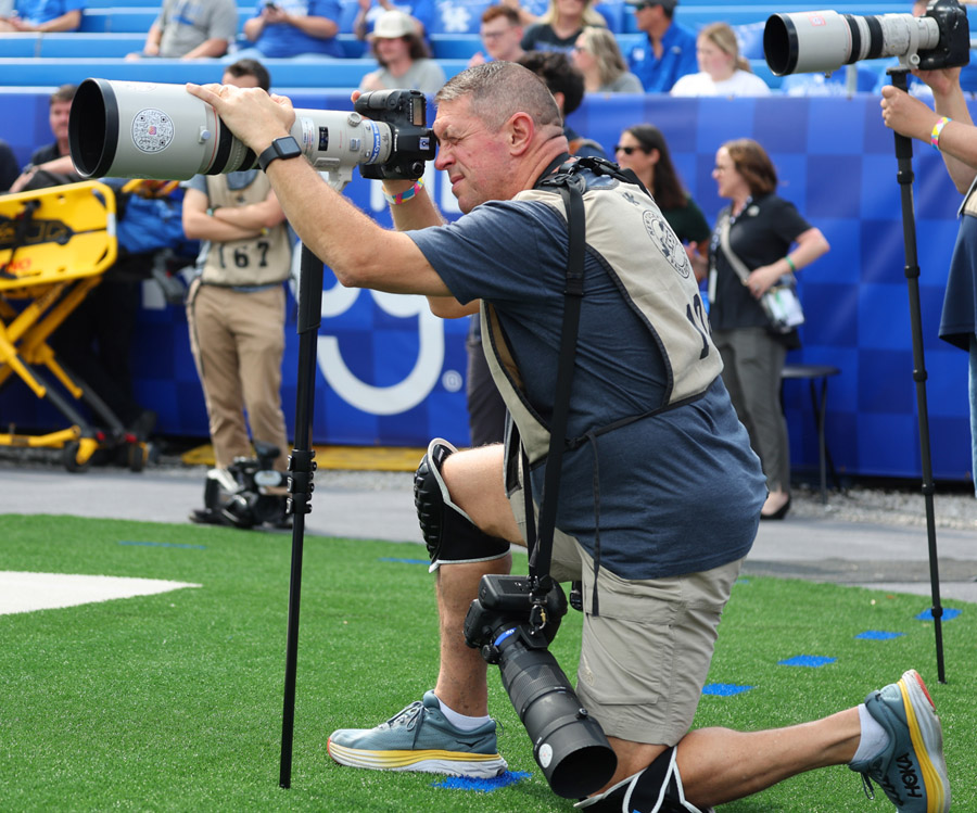 BLACKRAPID SPOTLIGHT: Jeff Moreland 5 BLACKRAPID SPOTLIGHT: Jeff Moreland 5