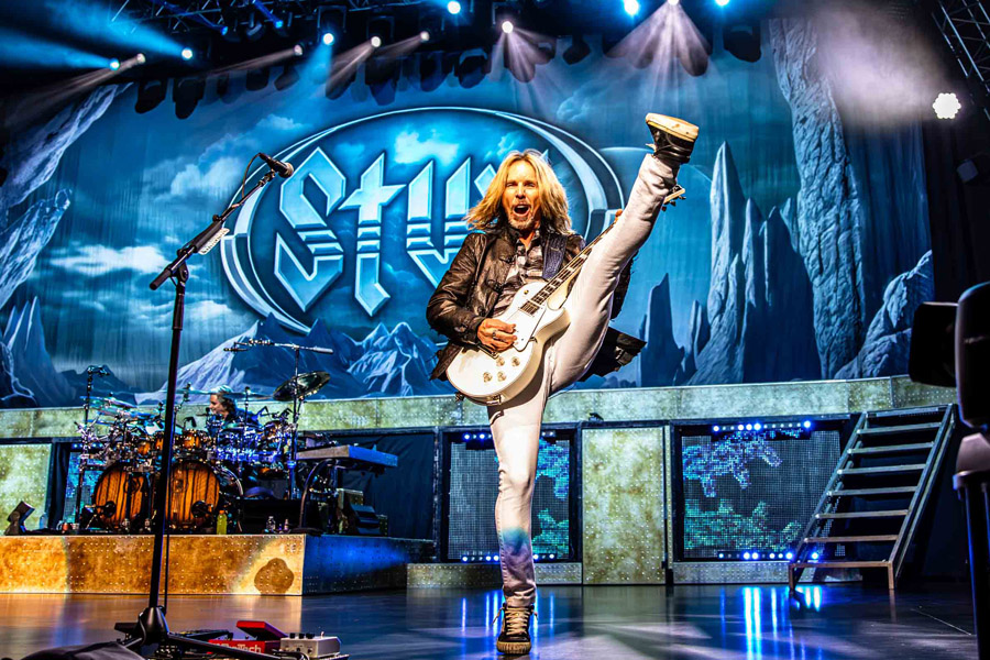 BLACKRAPID SPOTLIGHT: Raven Divito 2