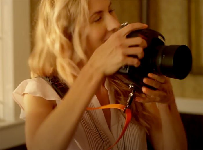 The Cross Shot by BlackRapid 2