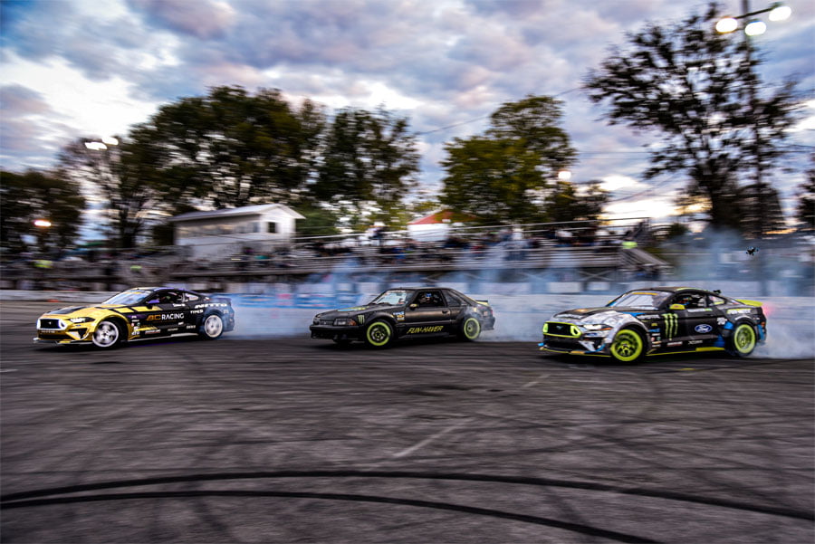 BLACKRAPID SPOTLIGHT: Amy Lynn 1