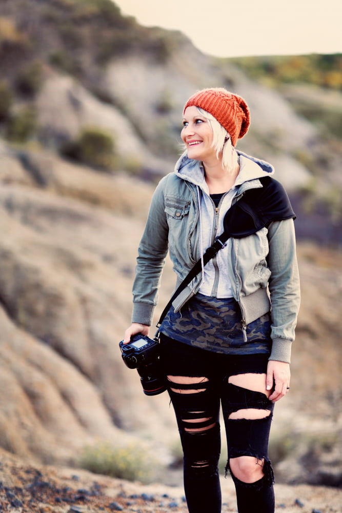 It's Here! The camera strap designed by women for women – Nicole Elliott by BLACKRAPID! 6